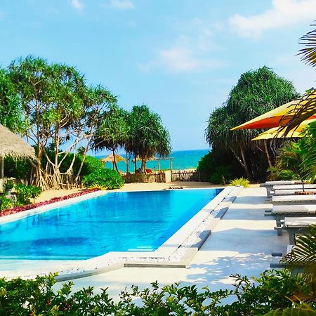 Sleeping Elephant Beach Resort Tangalle Exteriör bild