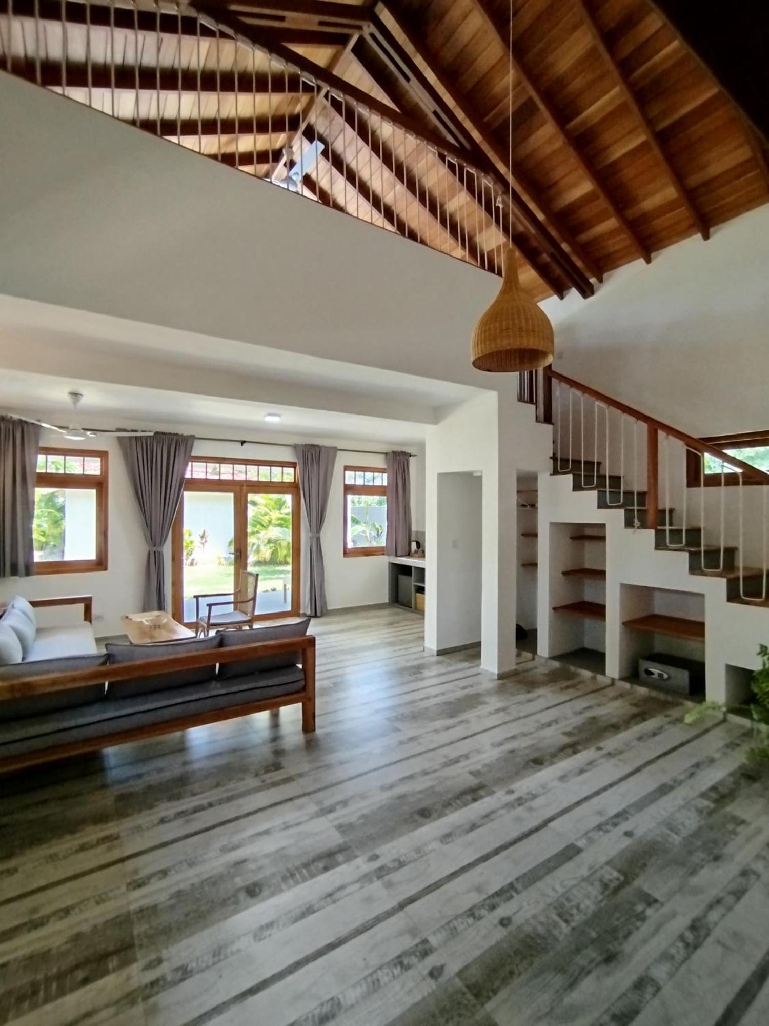 Sleeping Elephant Beach Resort Tangalle Exteriör bild