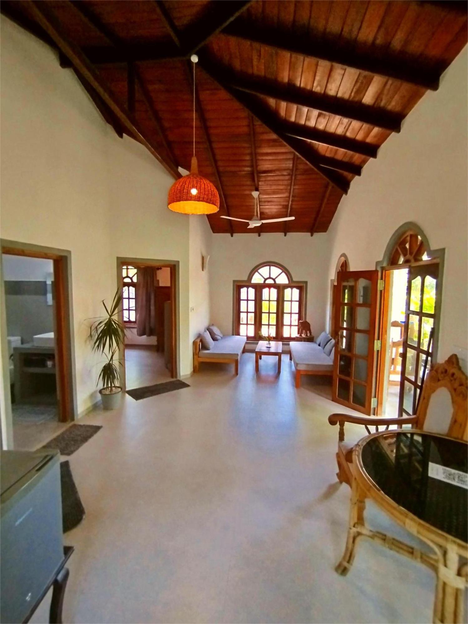 Sleeping Elephant Beach Resort Tangalle Exteriör bild